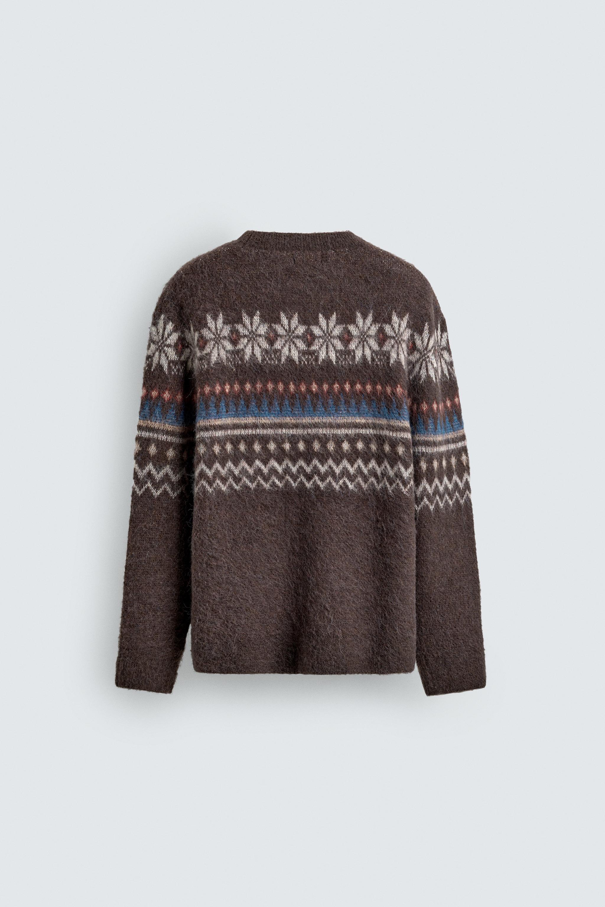 TEXTURED GEOMETRIC JACQUARD JUMPER